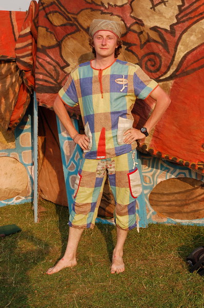 Учасники показу колекції сумно? одяг!